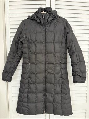 Patagonia Down With It Parka Black Women's Small Hooded Puffer Coat